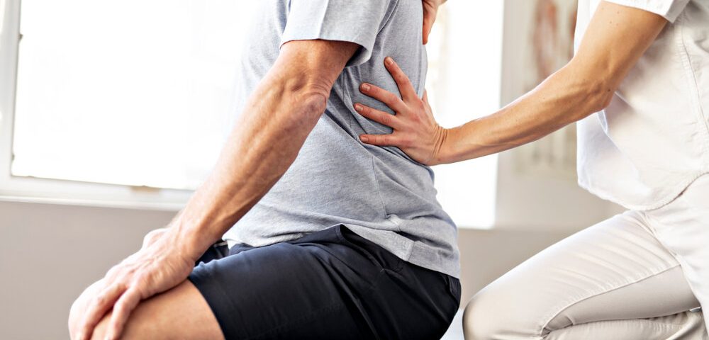 فیزیوتراپی در درمان کمردرد